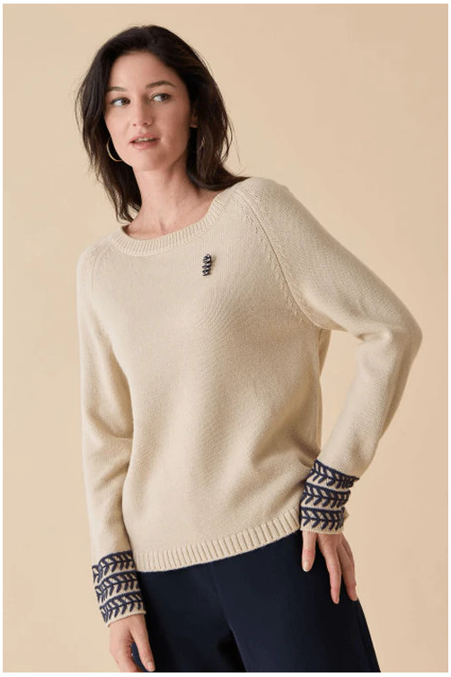 Pull brodé - produit